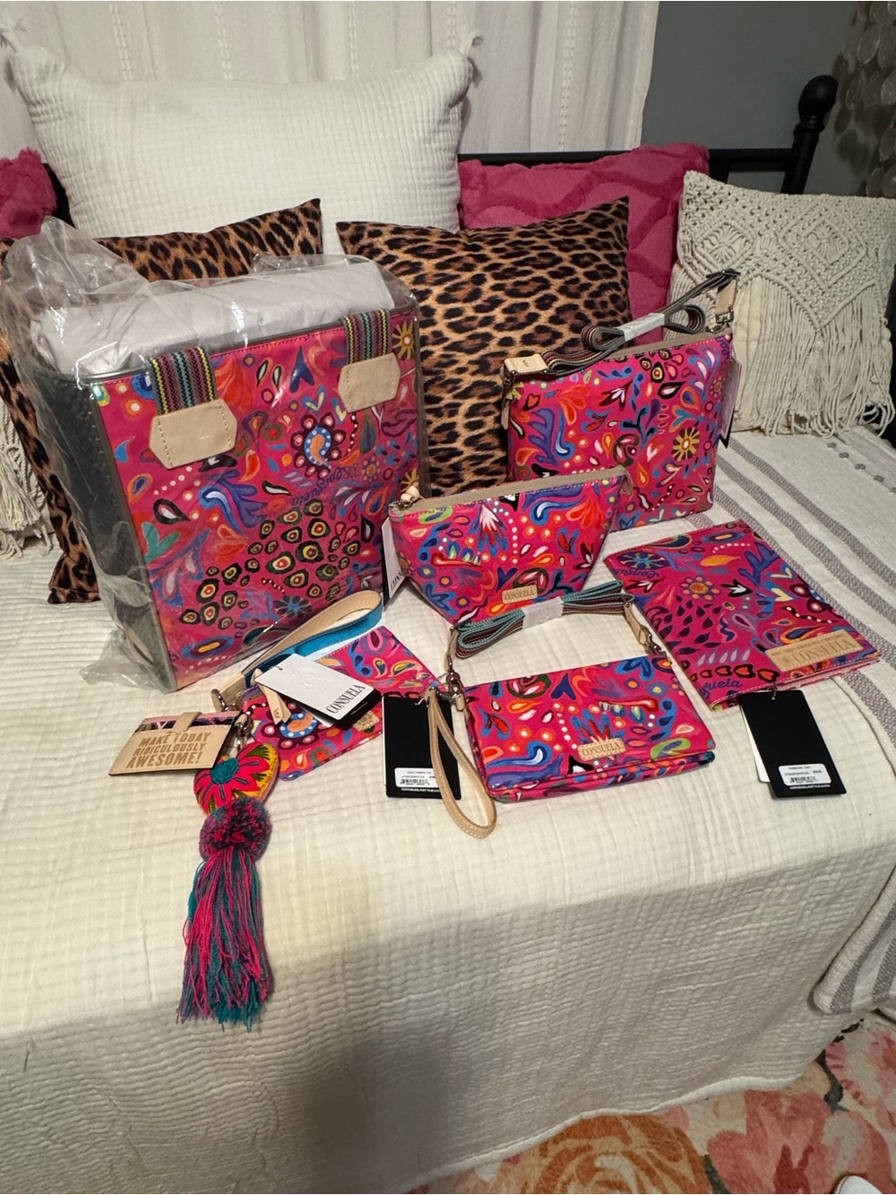 Consuela Ceci Downtown Pink Multicolor Floral-Print Crossbody Bag - Picture 4 of 5